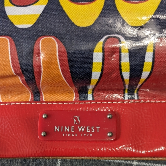 Nine West Tote bag with matching smaller bag - Picture 2 of 4